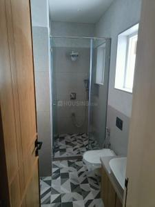 Bathroom Image of 2400 Sq.ft 5 BHK Villa for sale in Shreeji Status Bungalows, Atladara Vadodara for Rs. 22500000