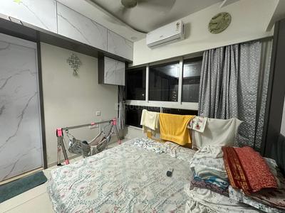Bedroom Image of 1000 Sq.ft 2 BHK Apartment / Flat for sale in The Atmosphere, Mulund West Mumbai for Rs. 19000000