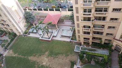 Bedroom Image of 2140 Sq.ft 3 BHK Apartment / Flat for sale in Shalimar Grand, Butler Colony Lucknow for Rs. 27000000