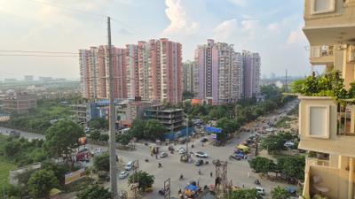 Image of 1069 Sq.ft 3 BHK Apartment / Flat for rent in SG Shikhar Height, Siddharth Vihar, Ghaziabad for Rs. 30500