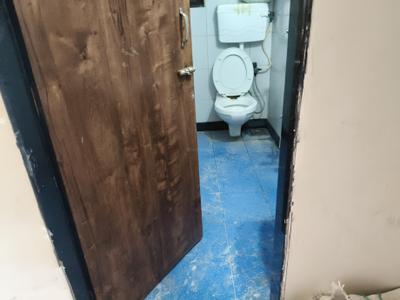 Image of 700 Sq.ft 2 BHK Apartment / Flat for rent in Malad West, Mumbai for Rs. 65000