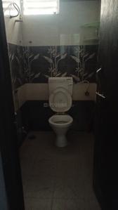 Bathroom Image of 650 Sq.ft 1.5 BHK Apartment / Flat for sale in Nipania Indore for Rs. 3300000