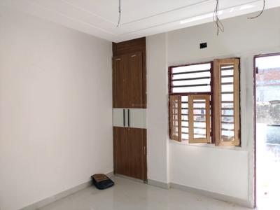 Bedroom Image of 900 Sq.ft 3 BHK Apartment / Flat for sale in Deenpur New Delhi for Rs. 6800000