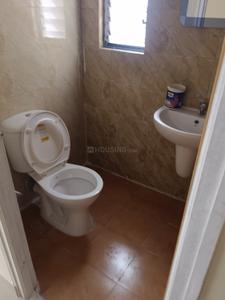 Bathroom Image of 755 Sq.ft 2 BHK Apartment / Flat for rent in Shrachi Solis Phase III Renaissance, Goda Bardhaman for Rs. 12000