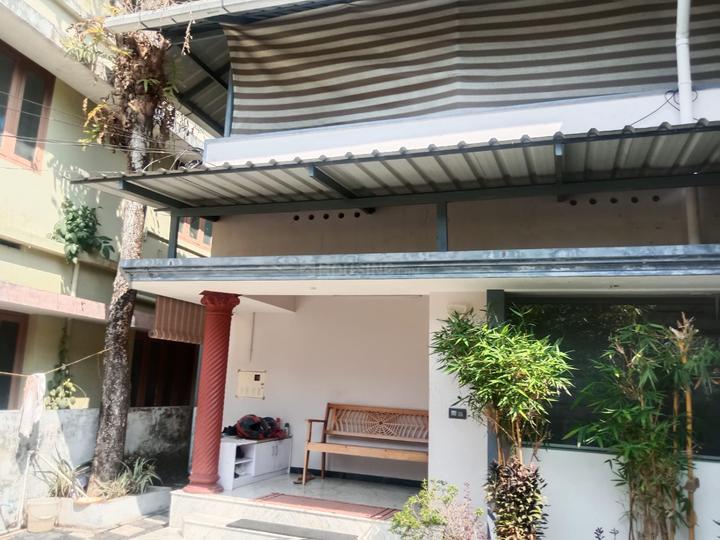 3 BHK 950 Sqft Independent House for sale at Thammanam, Kochi