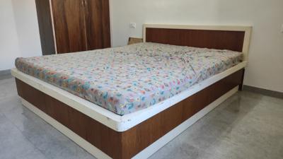 Bedroom Image of 1700 Sq.ft 3 BHK Apartment / Flat for rent in Vishwanath Maher Select, Shela Ahmedabad for Rs. 26000
