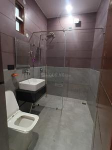 Bathroom Image of 2500 Sq.ft 4 BHK Independent House for rent in Channi Himmat Jammu for Rs. 50000