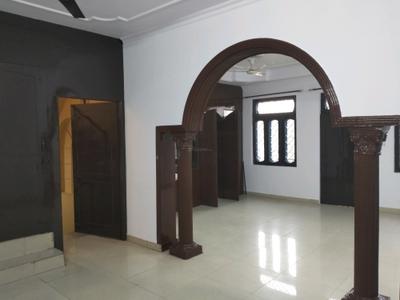 Living Room Image of 1615 Sq.ft 3 BHK Builder Floor for rent in Vasundhara Ghaziabad for Rs. 24000