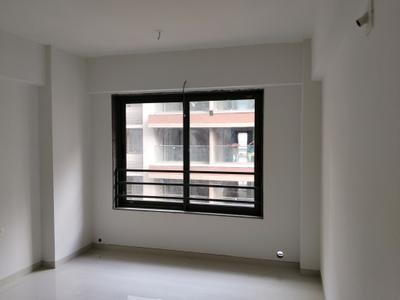 Bedroom Image of 1200 Sq.ft 2 BHK Apartment / Flat for rent in Bodakdev Ahmedabad for Rs. 27000