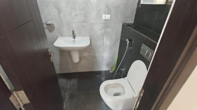 Trifecta Bueno Bathroom One 4