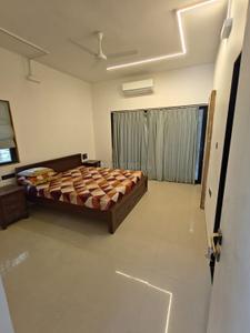 Bedroom Image of 2000 Sq.ft 4 BHK Villa for sale in Goyal Green Park, Shantipura Ahmedabad for Rs. 42500000