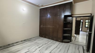 Bedroom Image of 2000 Sq.ft 3 BHK Independent House for rent in Sector 5 Gurgaon for Rs. 34000