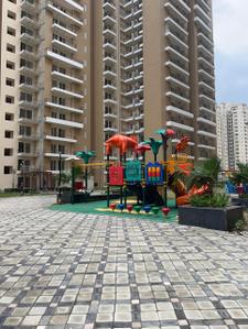 Image of 2140 Sq.ft 4 BHK Apartment / Flat for sale in Phase 2, Noida for Rs. 28000000