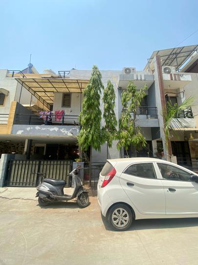Rajeswar Residency Near Gada Circle Harni Main Image 1