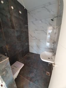 Bathroom Image of 2000 Sq.ft 3 BHK Independent House for rent in Sector 11 Panchkula for Rs. 45000