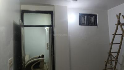 Bedroom Image of 850 Sq.ft 3 BHK Builder Floor for sale in Dwarka Mor New Delhi for Rs. 4800000