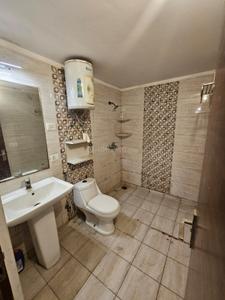 Bathroom Image of 1995 Sq.ft 3.5 BHK Apartment / Flat for sale in Gulshan Ikebana, Sector 143 Noida for Rs. 32000000