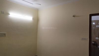 Bedroom Image of 700 Sq.ft 2 BHK Apartment / Flat for rent in Sultanpur New Delhi for Rs. 20000