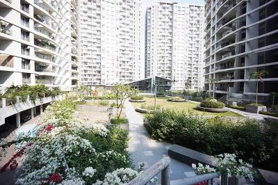 Image of 3000 Sq.ft 2 BHK Apartment / Flat for sale in Kharadi, Pune for Rs. 34000000