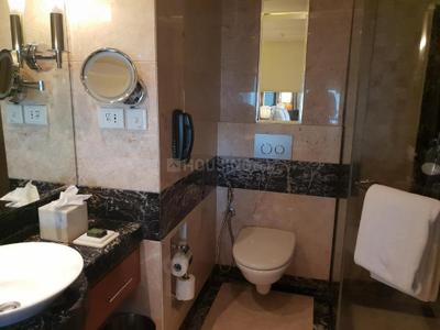 Bathroom Image of Evara Co-living PG in Sector 39, Gurgaon