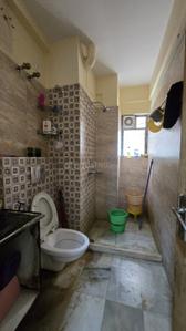 Bathroom Image of 1090 Sq.ft 2 BHK Apartment / Flat for rent in Daffodil La Bella Vista, Teghoria Kolkata for Rs. 30000