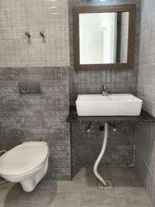 Bathroom Image of 1735 Sq.ft 3 BHK Apartment / Flat for sale in Civitech Stadia, Sector 79 Noida for Rs. 27000000