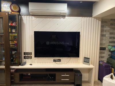 Hall Image of 1100 Sq.ft 2 BHK Apartment / Flat for rent in Rashi Tower, Goregaon East Mumbai for Rs. 78000