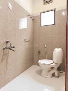 Bathroom Image of 804 Sq.ft 2 BHK Apartment / Flat for sale in Kolathur Chennai for Rs. 8500000