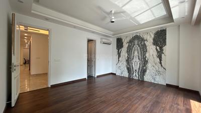 Bedroom Image of 2400 Sq.ft 4 BHK Builder Floor for sale in DLF Phase 2, DLF Phase 2 Gurgaon for Rs. 55000000