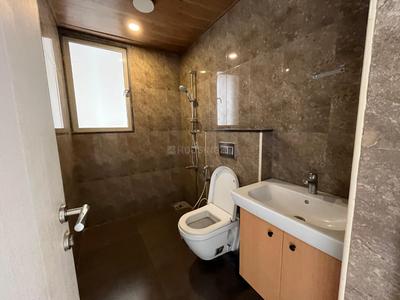 Image of 960 Sq.ft 3 BHK Apartment / Flat for sale in SD Siennaa Wing D, Kandivali East, Mumbai for Rs. 33000000