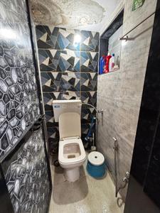Image of 410 Sq.ft 1 BHK Apartment / Flat for rent in Kandivali West, Mumbai for Rs. 32000