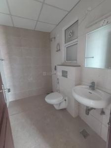 Image of 1900 Sq.ft 3 BHK Apartment / Flat for rent in Omaxe Royal Residency, Sector 79, Faridabad for Rs. 52000