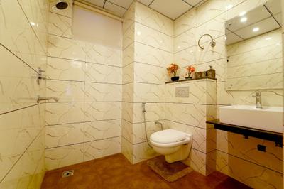 Bathroom Image of 1550 Sq.ft 3 BHK Apartment / Flat for sale in Escon Primera Phase 1, PR7 Airport Road Zirakpur for Rs. 17000000