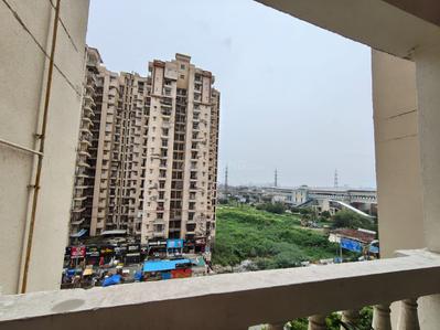 Balcony Image of 1000 Sq.ft 2 BHK Apartment / Flat for sale in Amrapali Silicon City, Sector 76 Noida for Rs. 10400000