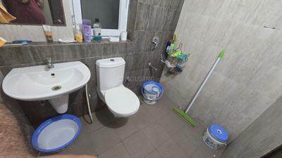 Bathroom Image of 1450 Sq.ft 2.5 BHK Apartment / Flat for rent in Adani Elysium Phase 2 Tower A and I, Shantigram Ahmedabad for Rs. 37000
