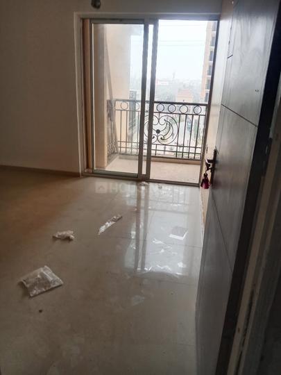 Prateek Grand City Main Image 1