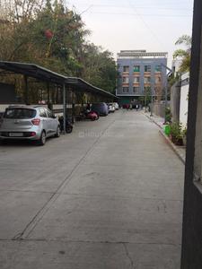 2.5 BHK Semi Furnished Flat