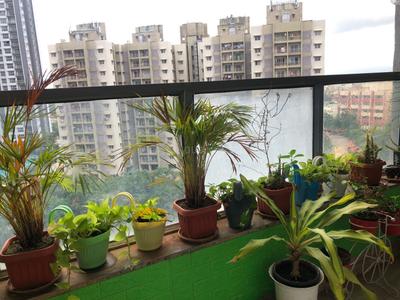 Balcony Image of 1017 Sq.ft 2 BHK Apartment / Flat for sale in Amanora Future Towers, Hadapsar Pune for Rs. 18000000