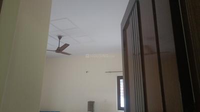 Living Room Image of 3032 Sq.ft 4 BHK Independent House for rent in Sector 51 Noida for Rs. 85000