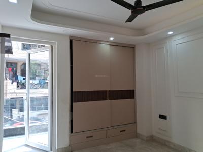 Bedroom Image of 1800 Sq.ft 3 BHK Builder Floor for rent in Paschim Vihar New Delhi for Rs. 45000