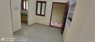 Bedroom Image of 600 Sq.ft 1 BHK Apartment / Flat for rent in Cox Town Bengaluru for Rs. 11600