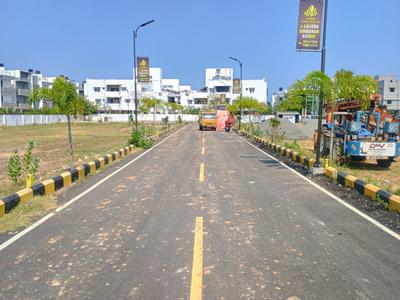 Image of 2200 Sq.ft Residential Plot / Land for sale in Karapakkam, Chennai for Rs. 21054000