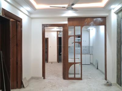 Living Room Image of 1000 Sq.ft 2 BHK Apartment / Flat for sale in Sector 73 Noida for Rs. 4000000