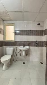 Bathroom Image of 1147 Sq.ft 2.5 BHK Apartment / Flat for sale in JM Orchid, Sector 76 Noida for Rs. 14200000