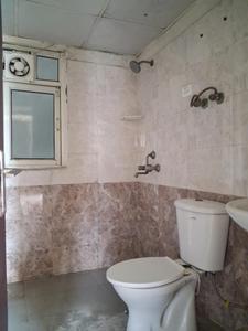Common Bathroom Image of 950 Sq.ft 2 BHK Apartment / Flat for sale in Gardenia Golf City, Sector 75 Noida for Rs. 8347000