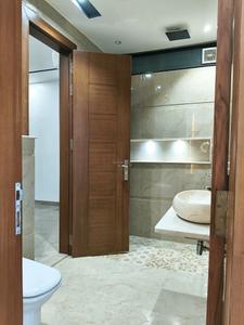 Common Bathroom One Image of 3850 Sq.ft 4 BHK Builder Floor for sale in Sector 57 Gurgaon for Rs. 45000000