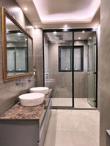 Bedroom One Image of 1500 Sq.ft 3 BHK Independent House for sale in DLF Phase 2 Gurgaon for Rs. 100000000