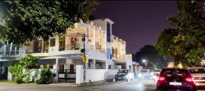 Image of 4000 Sq.ft 5 BHK Independent House for sale in Gomti Nagar, Lucknow for Rs. 42500000
