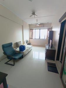 Hall Image of 600 Sq.ft 1 BHK Apartment / Flat for rent in Colaba Mumbai for Rs. 80001