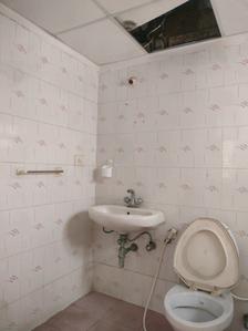 Bedroom One Image of 1800 Sq.ft 3 BHK Apartment / Flat for rent in SJR Spencer, Marathahalli Bengaluru for Rs. 60000